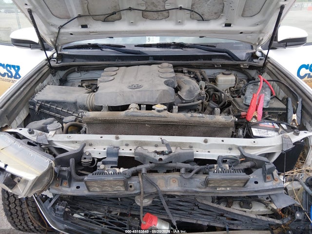 Toyota 4Runner Sr5