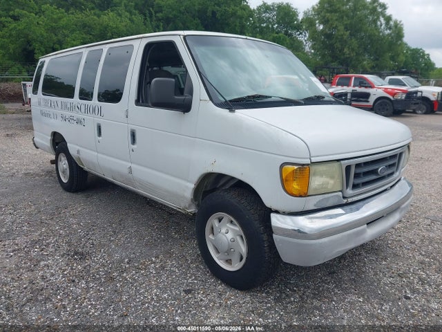 Salvage Ford E-350 Image