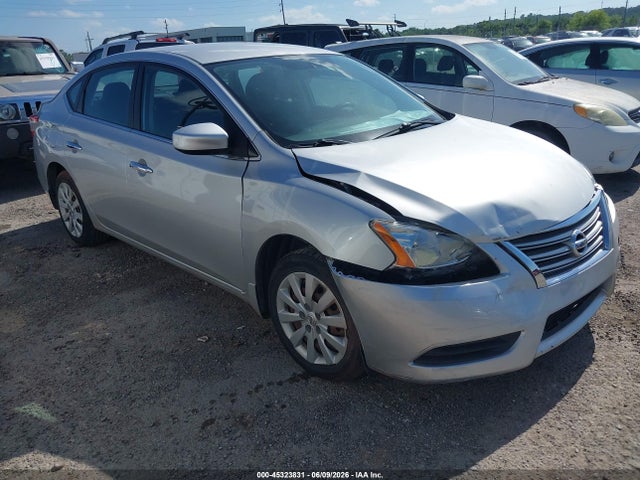 Salvage Nissan Sentra Image