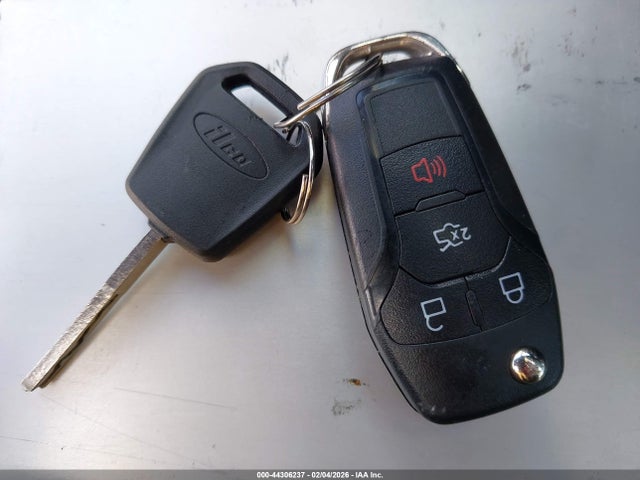 Ford Escape S