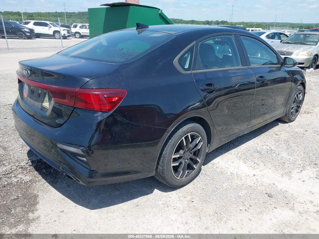 Kia Forte Lxs