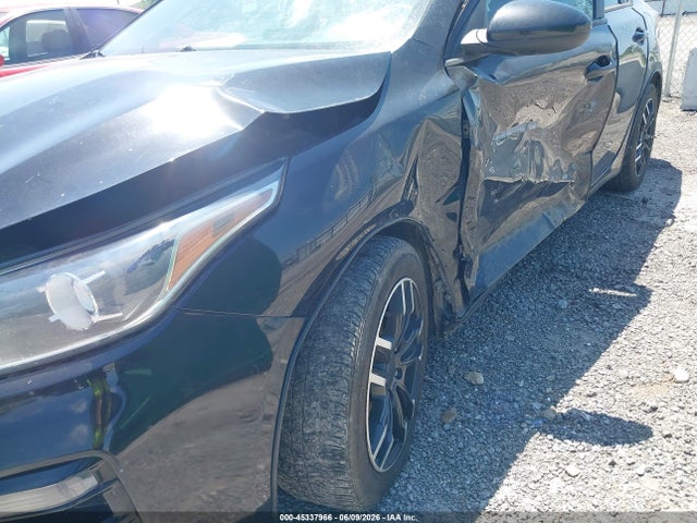 Kia Forte Lxs