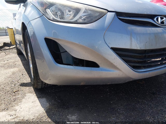 Hyundai ELANTRA Se