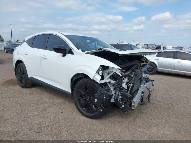 Salvage Nissan Murano Image