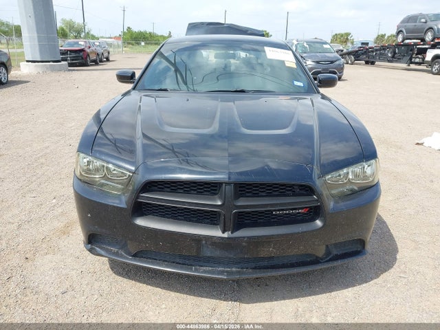 Dodge Charger Se