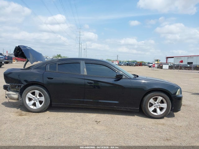 Dodge Charger Se