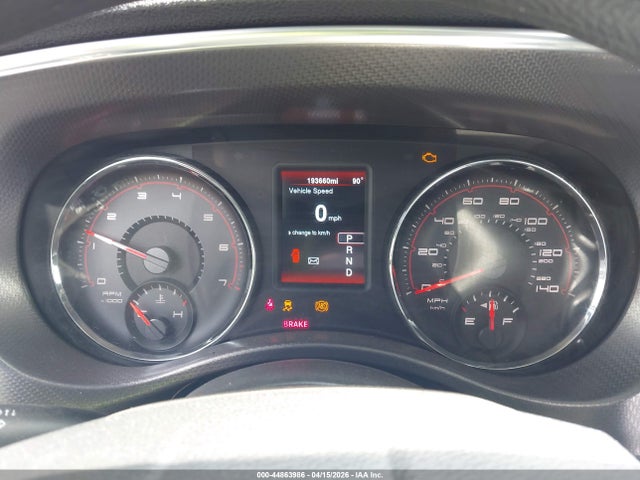Dodge Charger Se