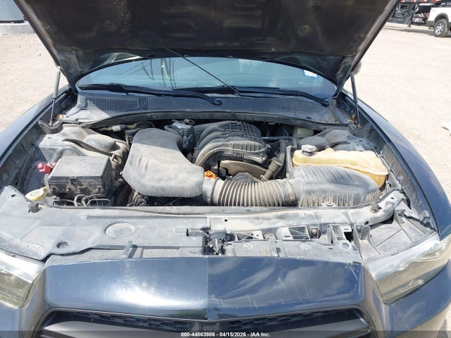 Dodge Charger Se