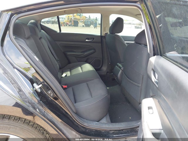 Nissan Altima Sv Fwd