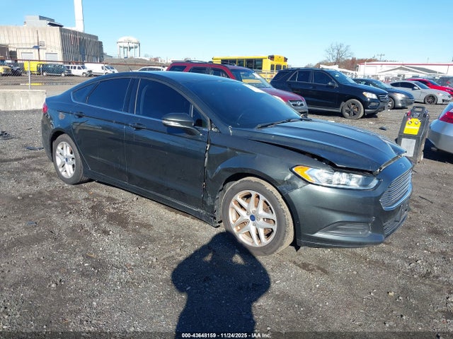 Salvage Ford Fusion Image