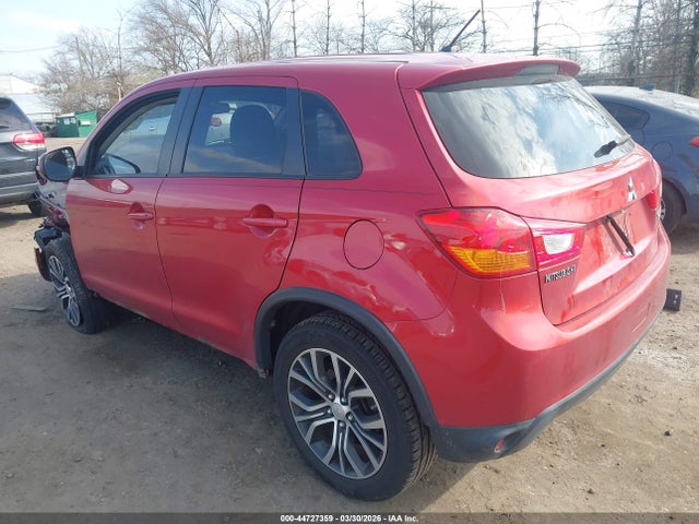 Mitsubishi Outlander 2.0 Es