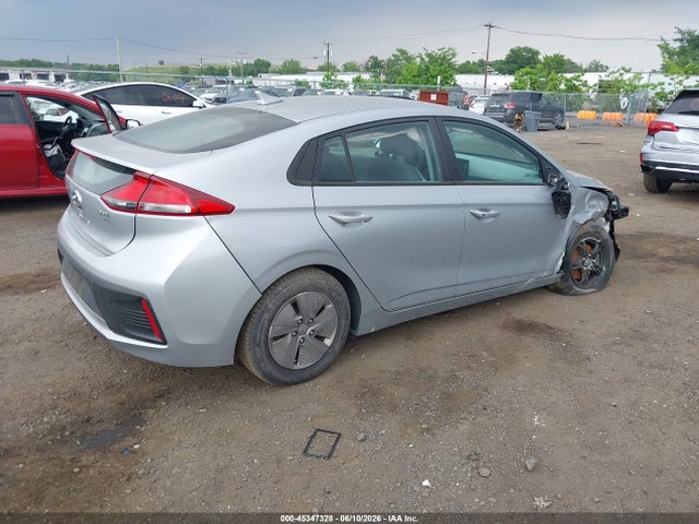 Hyundai Ioniq Blue