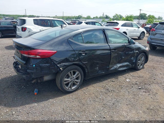 Hyundai ELANTRA Sel