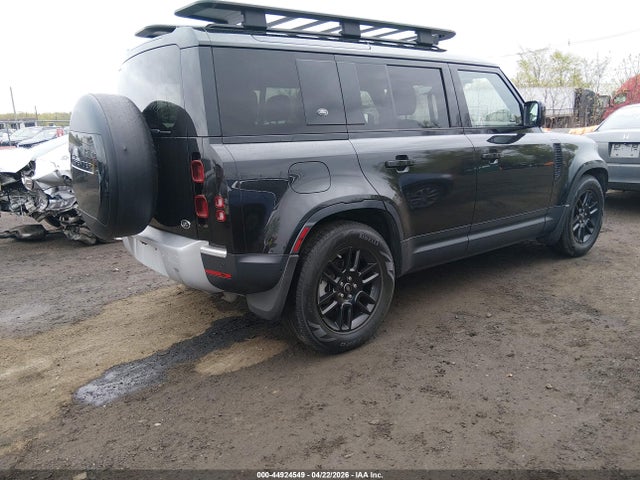 Land Rover Defender 110 Standard