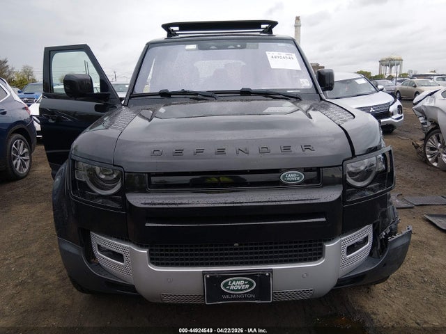 Land Rover Defender 110 Standard