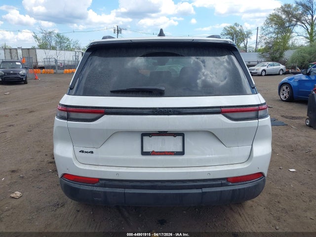 Jeep Grand Cherokee Altitude X 4x4