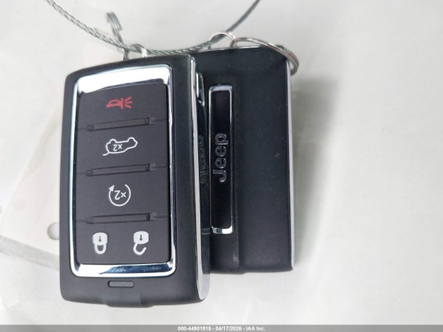 Jeep Grand Cherokee Altitude X 4x4