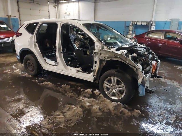 Salvage Honda CR-V Image