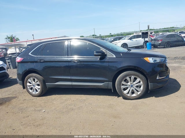 Ford Edge Titanium