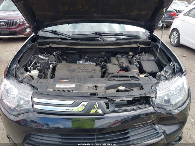 Mitsubishi Outlander Se