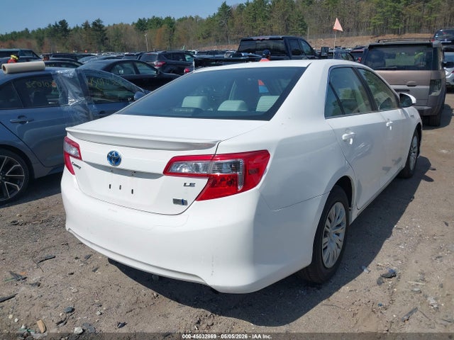 Toyota Camry Le
