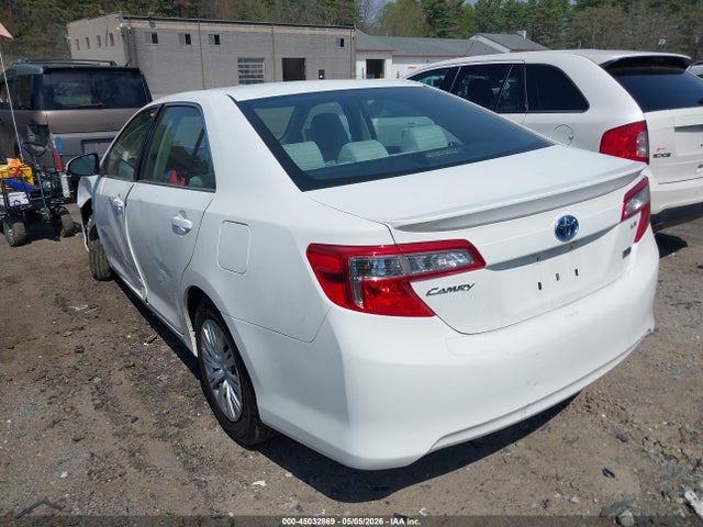 Toyota Camry Le