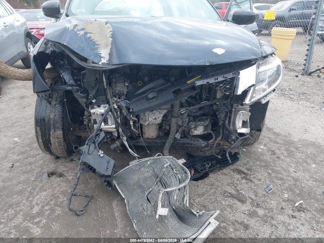 Nissan Pathfinder S