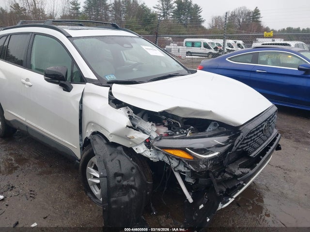 Salvage Toyota Corolla Image