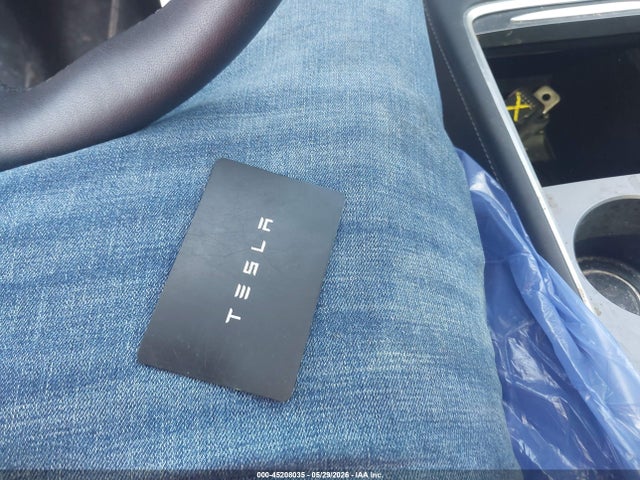 Tesla Model Y Performance Dual Motor All-wheel Drive