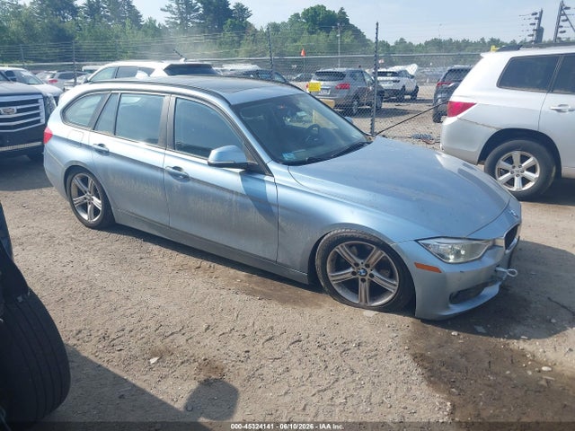 Salvage BMW 3 Series Image