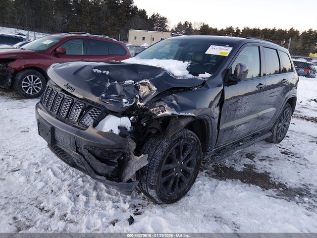 Jeep Grand Cherokee Altitude 4x4