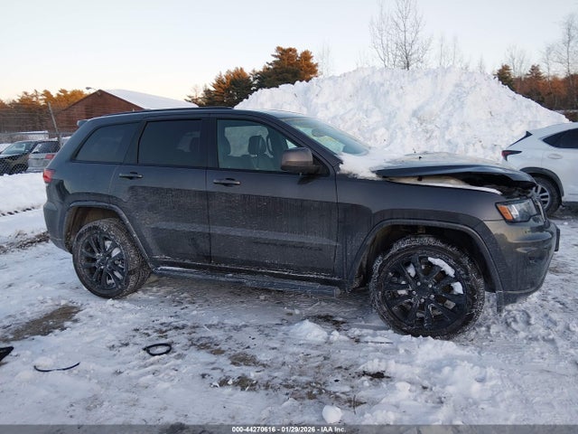 Jeep Grand Cherokee Altitude 4x4