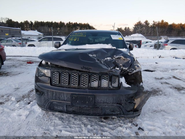 Jeep Grand Cherokee Altitude 4x4