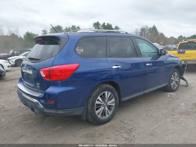 Nissan Pathfinder Sl