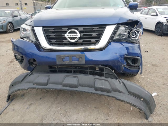 Nissan Pathfinder Sl