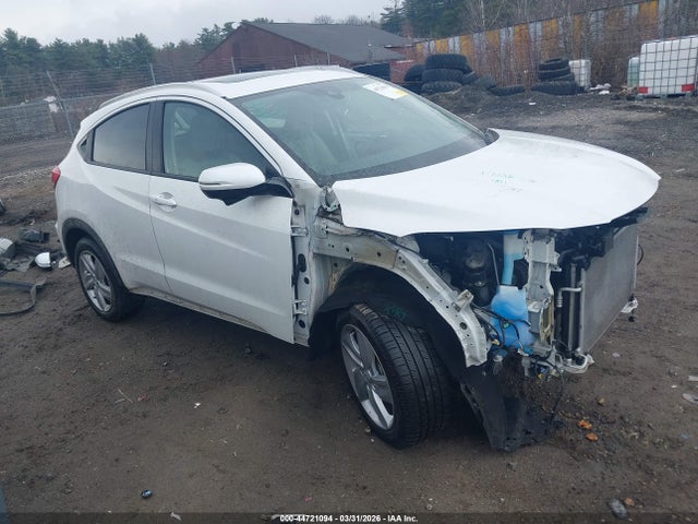 Salvage Honda HR-V Image