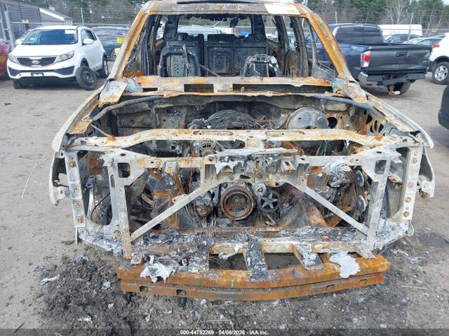 Chevrolet Suburban 4wd Premier