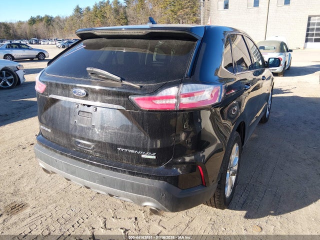 Ford Edge Titanium