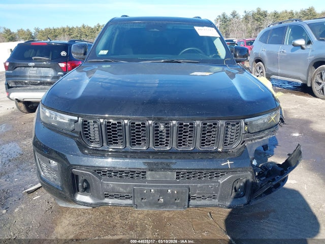 Jeep Grand Cherokee Anniversary Edition