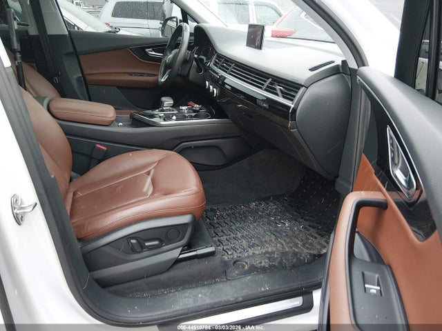 Audi Q7 3.0t Premium