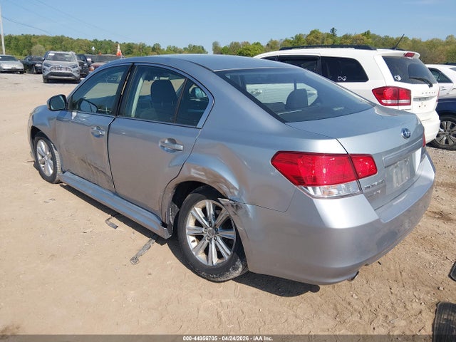 Subaru Legacy 2.5i Premium