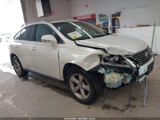 Salvage Lexus RX Image