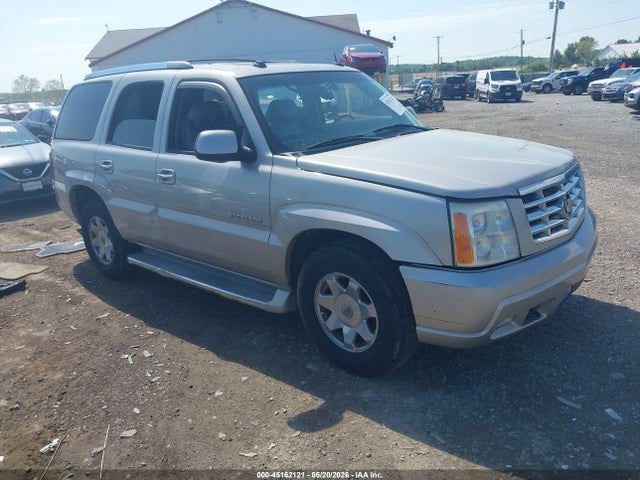 Salvage Cadillac Escalade Image