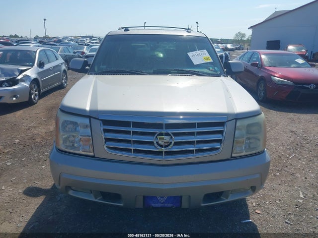 Cadillac Escalade Standard