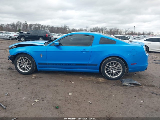 Ford Mustang V6