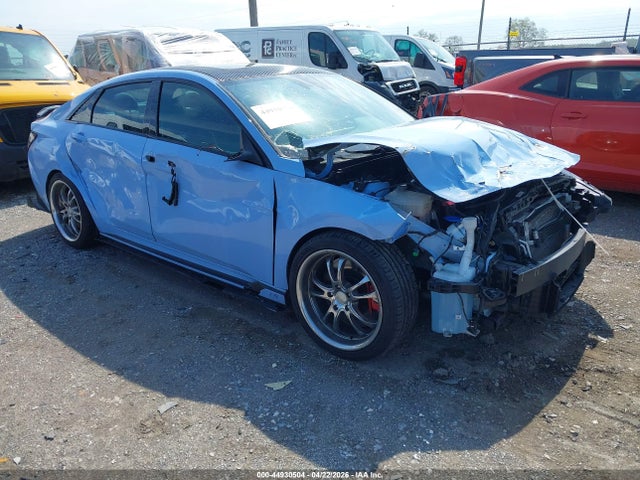 Salvage Hyundai ELANTRA Image