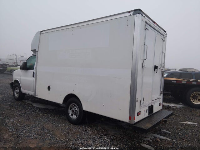 General Motors Savana Cutaway Work Van