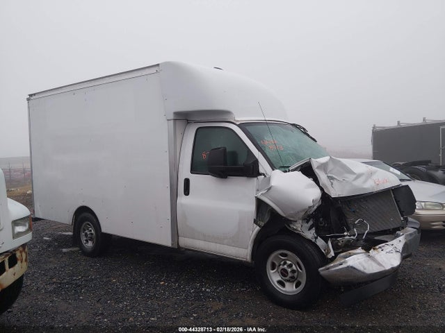 General Motors Savana Cutaway Work Van