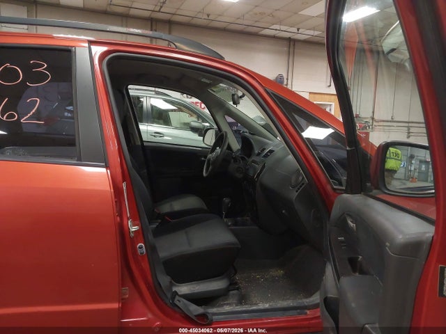 Suzuki SX4 Tech Valu Pkg (nav)