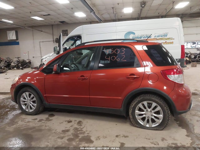 Suzuki SX4 Tech Valu Pkg (nav)